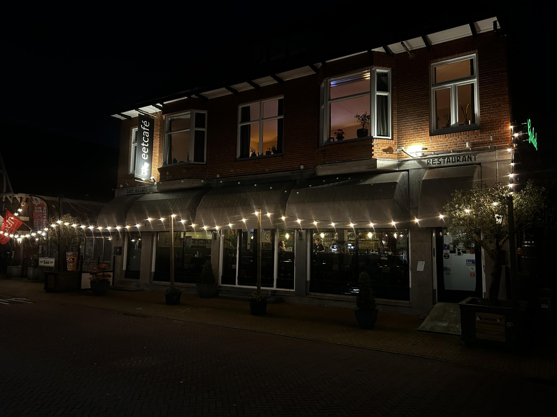 Delden singlescafe  singleparty De Burgemeester DatingOost.nl Dating Oost datingsite datingbureau relatiebureau Overijssel Gelderland Oost-Nederland oosten Delden singlesfeestje singles vrijgezellenfeestje 